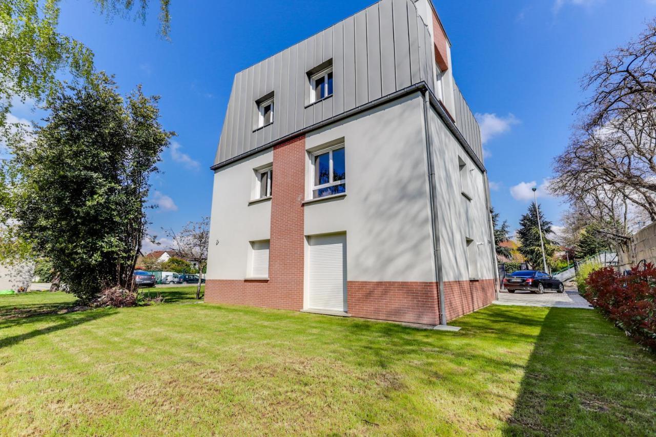 Residence 4T Immo - 31 Avenue Gaston Chauvin Aulnay-sous-Bois Buitenkant foto